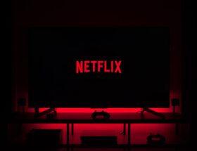 Reed Hastings Netflix Weprin