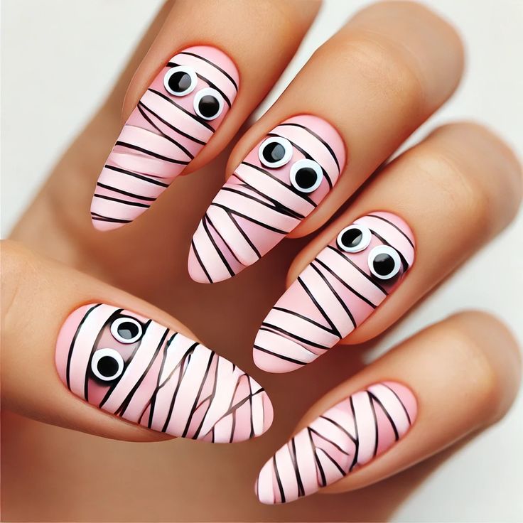 Mummy Wrap Nails