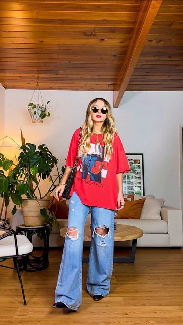 oversized graphic tees paired with baggy jeans