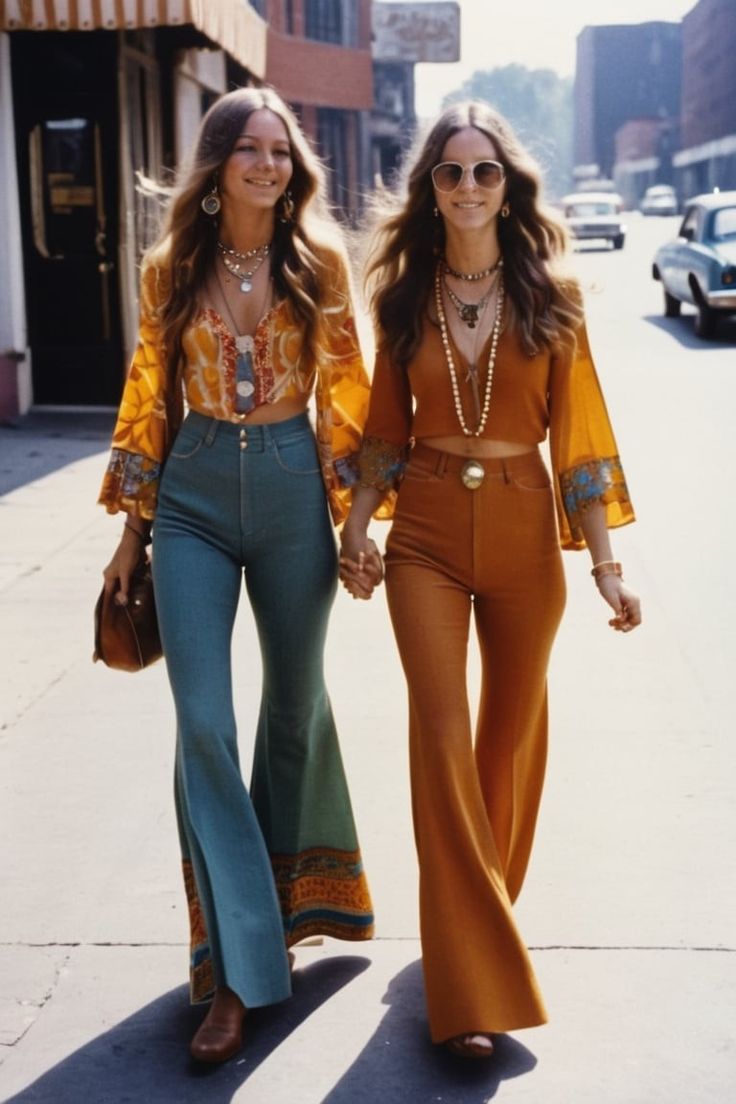Women’s 70s Chic